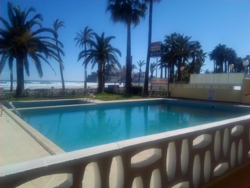 Апартаменти Urbanizacion Bahia Mar Con Piscina Пеніскола Екстер'єр фото